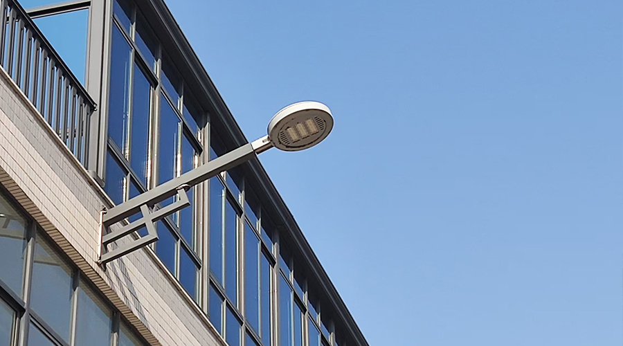 Lampu jalan diketuai bulat 150w